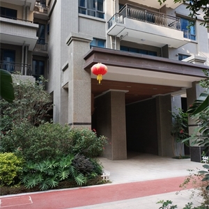 YJ001497 碧桂园翡翠华庭 大四房南北对流