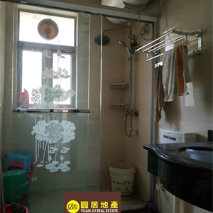 YJ000394万领蓝山郡装修四房