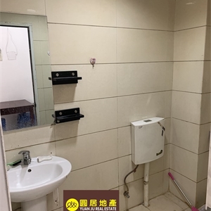 YJ001442 世代豪苑标准一房一厅一卫 带租出售