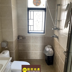YJ001555 天际阳光精装2+1房 拎包入住
